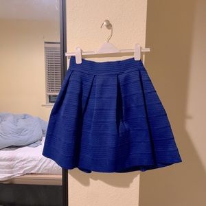 Express mini skirt